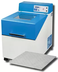 Schüttelinkubator, Typ WIS-20, Kreisbewegung, Tür oben, digitaler Fuzzy-Controller, Timer: 99 hr/59 min., +5°C üRt bis 60°C